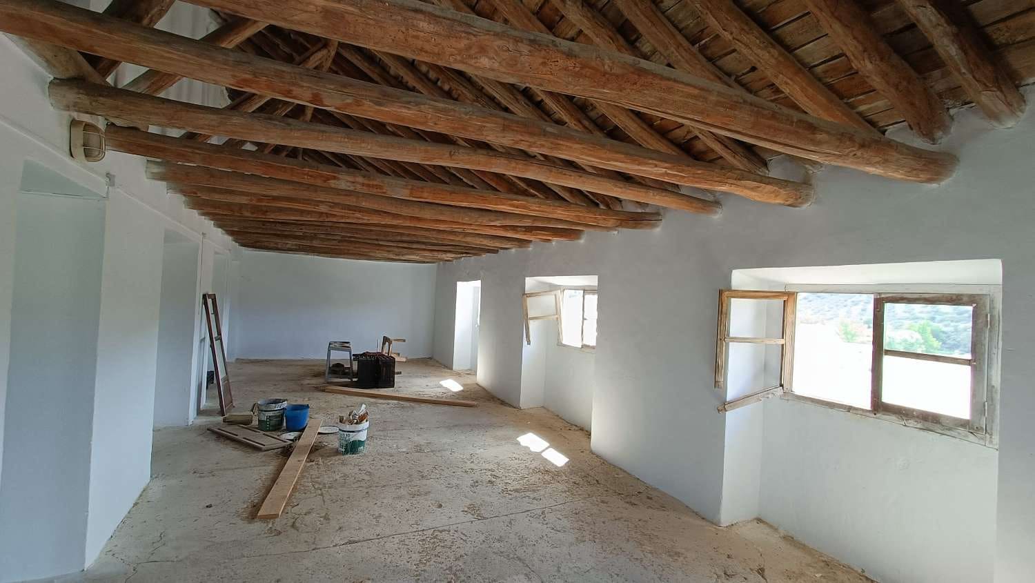 9 soveværelse Byhus til salg i Jayena - € 195.000 (Ref: 8331330)