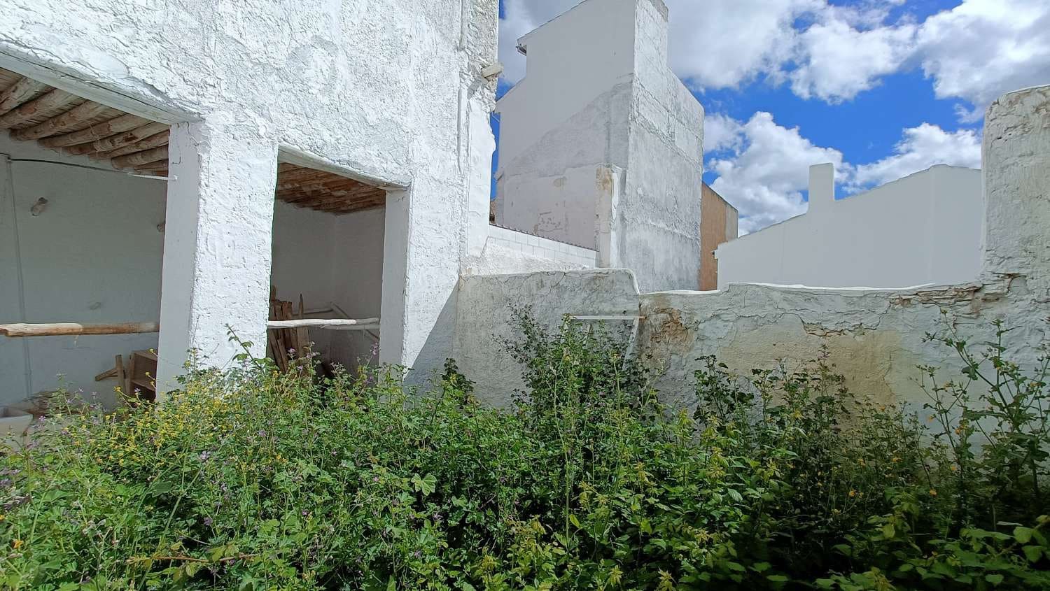 9 soveværelse Byhus til salg i Jayena - € 195.000 (Ref: 8331330)