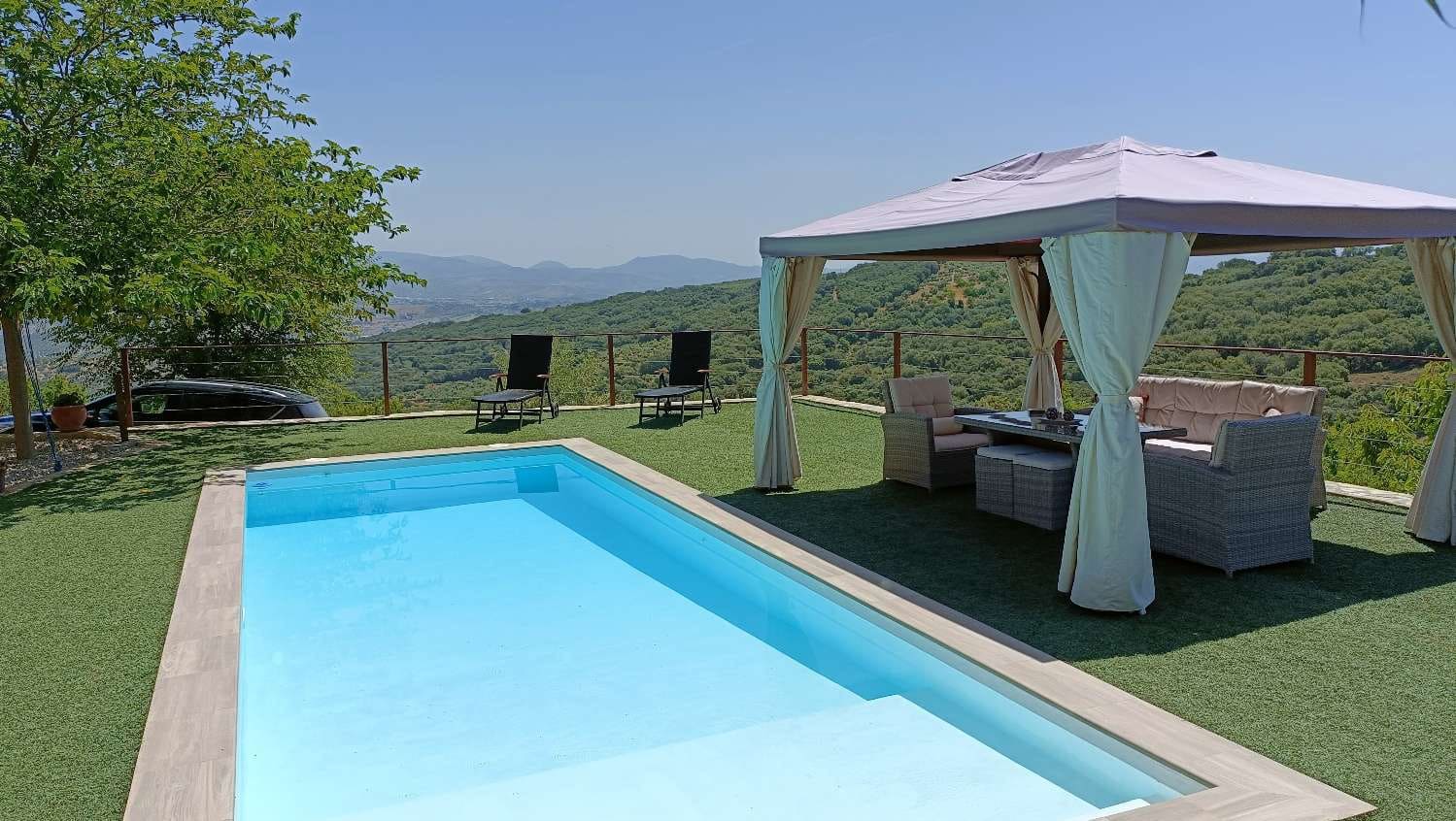 3 soveværelse Finca/Landehus til salg i Alcala la Real med garage - € 459.000 (Ref: 8335111)