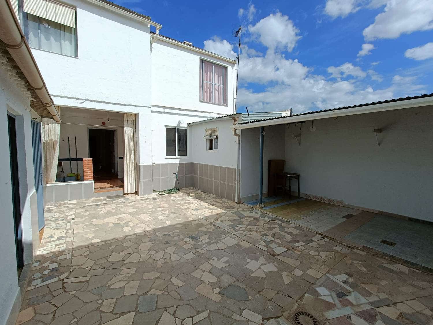 5 soveværelse Byhus til salg i Illora - € 125.000 (Ref: 8550563)