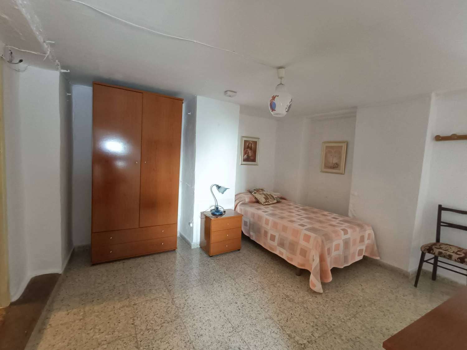 4 soveværelse Byhus til salg i Cacin - € 68.000 (Ref: 8723681)