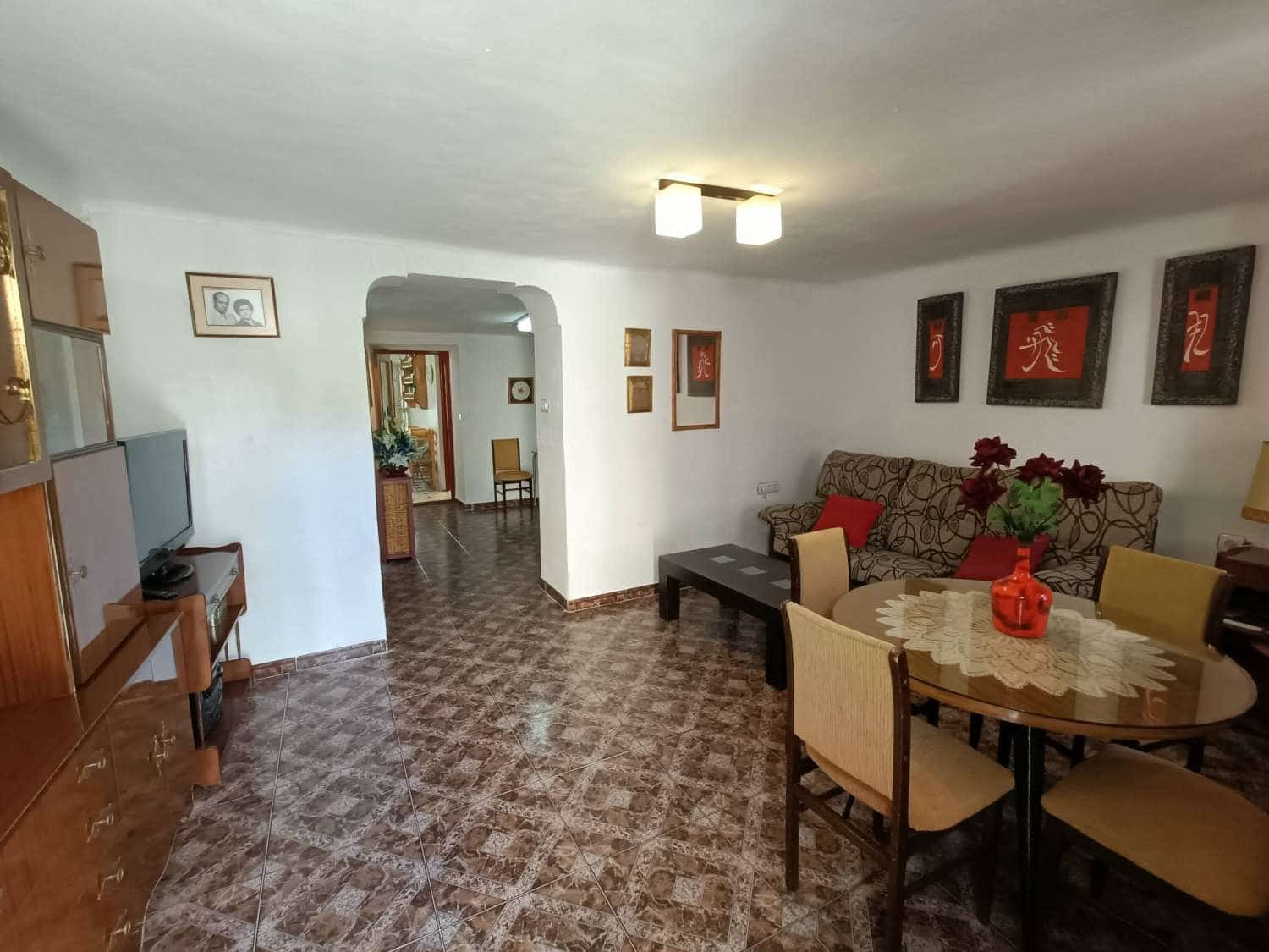 4 soveværelse Byhus til salg i Cacin - € 68.000 (Ref: 8723681)