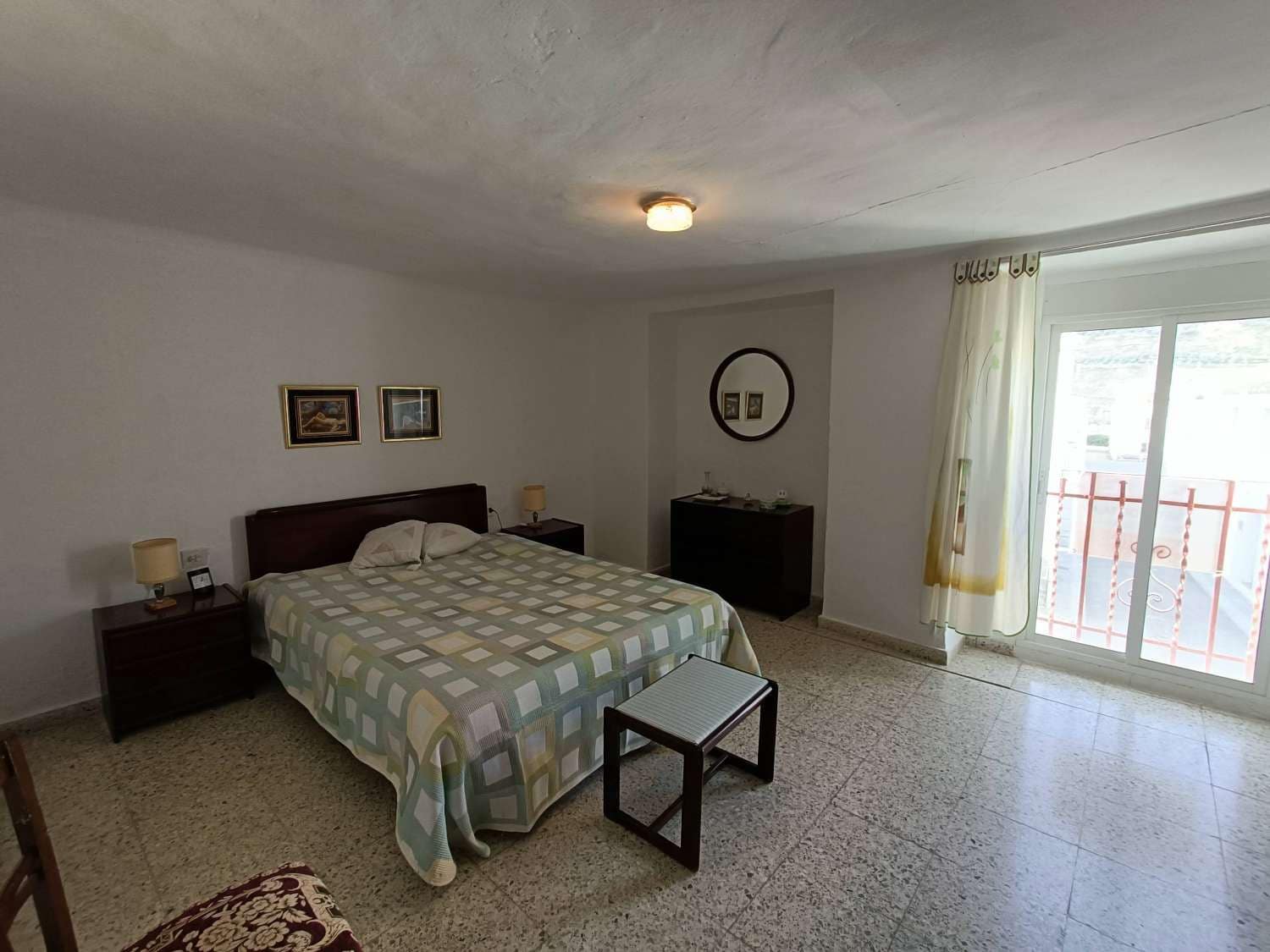 4 soveværelse Byhus til salg i Cacin - € 68.000 (Ref: 8723681)