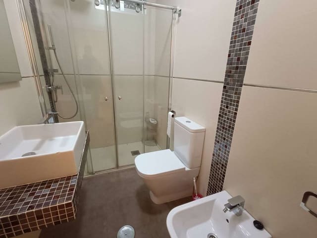 3 makuuhuone Omakotitalo myytävänä paikassa Montefrío - 78 000 € (Ref: 8813794)