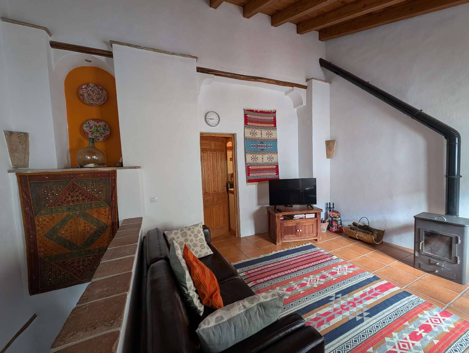 2 slaapkamer Huis te koop in Alhama de Granada met garage - € 160.000 (Ref: 8884033)