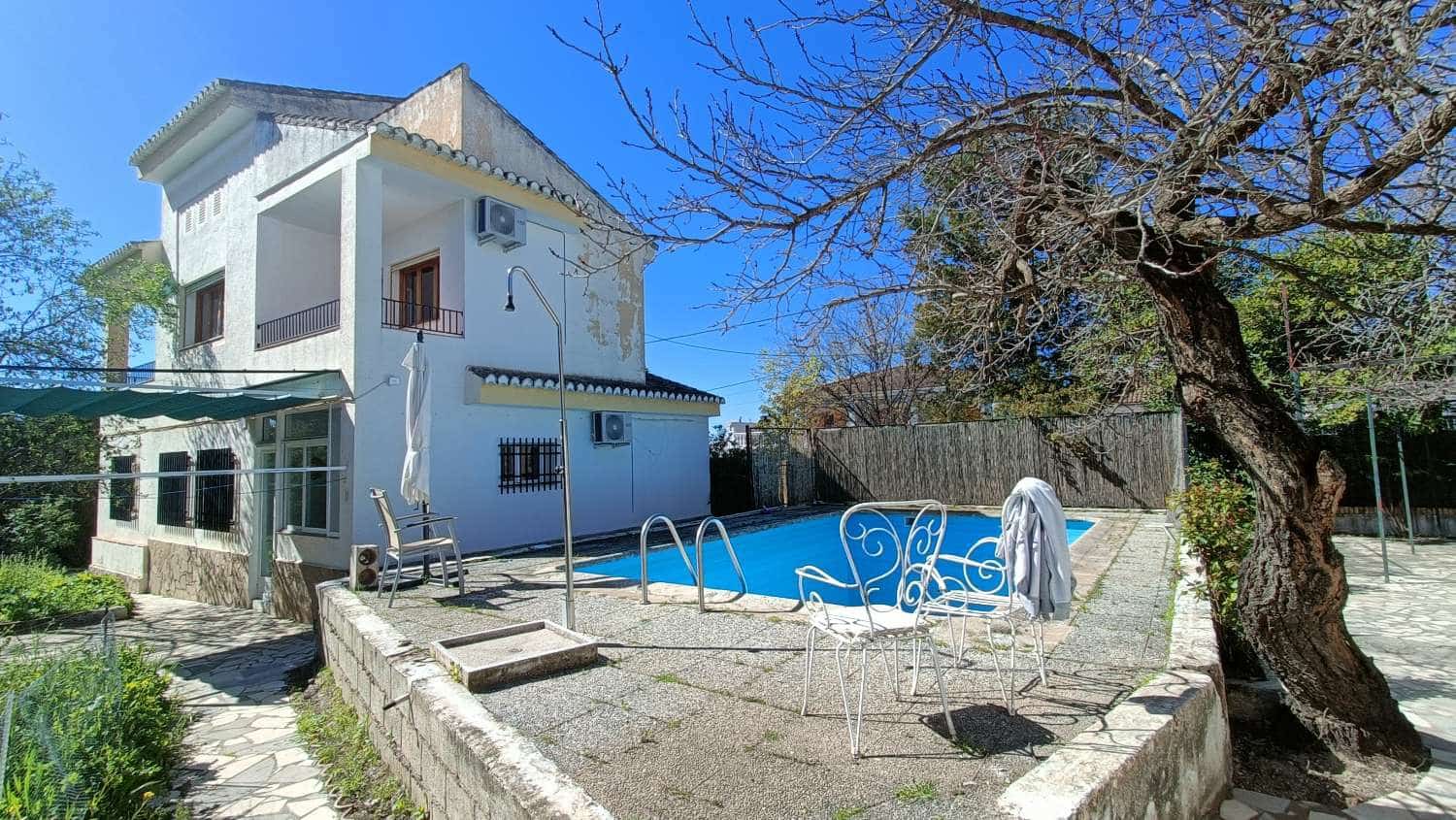 4 soveværelse Byhus til salg i Illora med swimmingpool - € 198.000 (Ref: 8914781)
