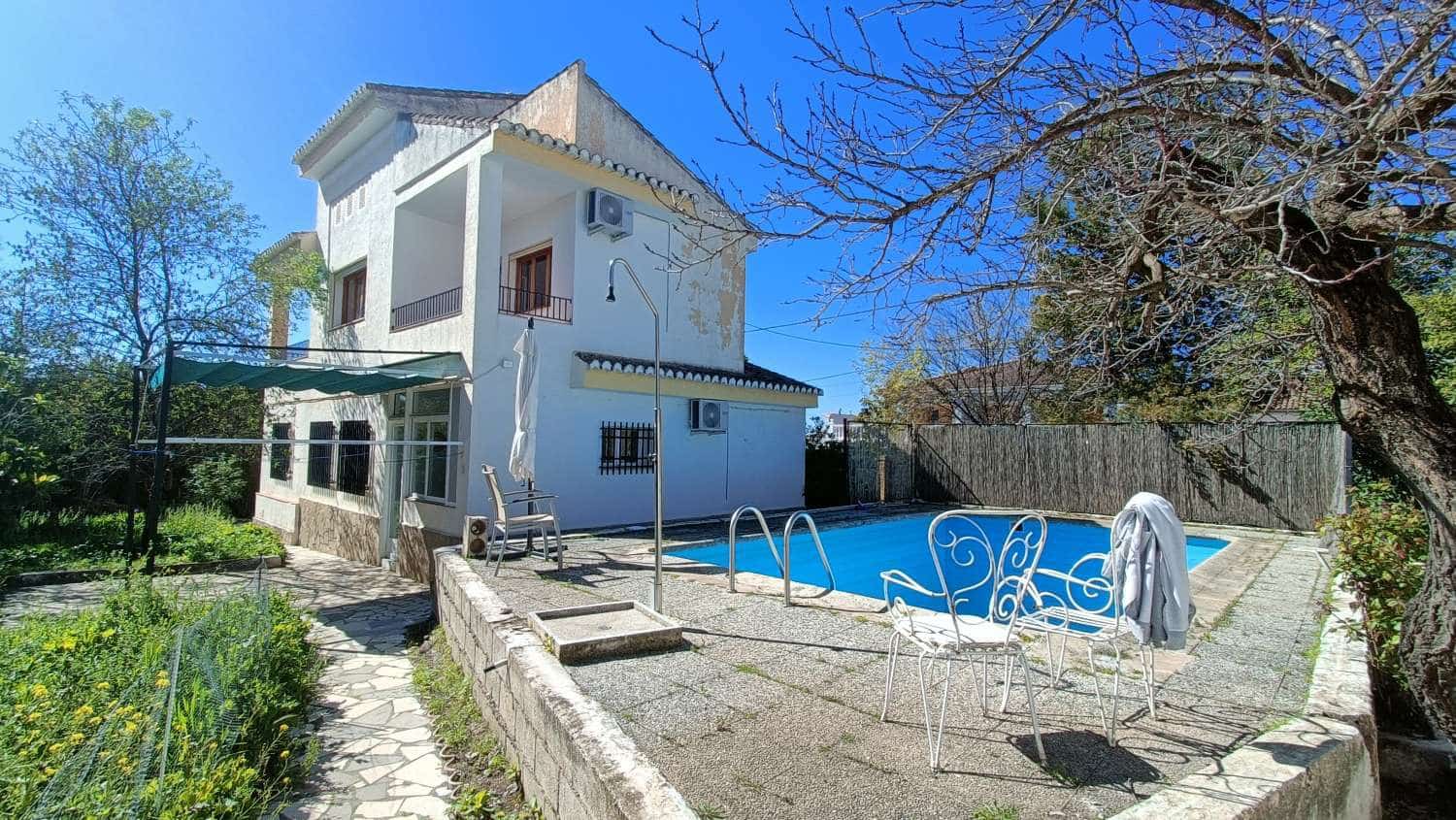 4 soveværelse Byhus til salg i Illora med swimmingpool - € 198.000 (Ref: 8914781)