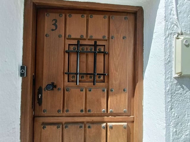 3 soveværelse Byhus til salg i Montefrío - € 75.000 (Ref: 9013733)