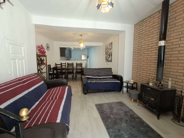 3 soveværelse Byhus til salg i Montefrío - € 75.000 (Ref: 9013733)