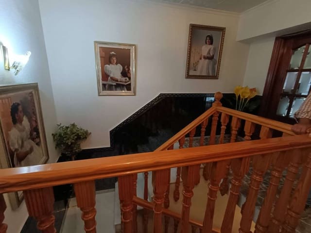 3 soveværelse Byhus til salg i Illora - € 190.000 (Ref: 9034121)