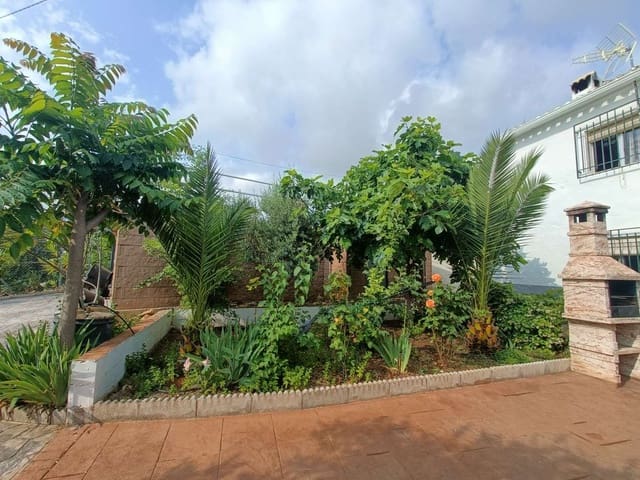 4 soverom Finca/Herregård til salgs i Montefrío med svømmebasseng - € 186 000 (Ref: 9126487)