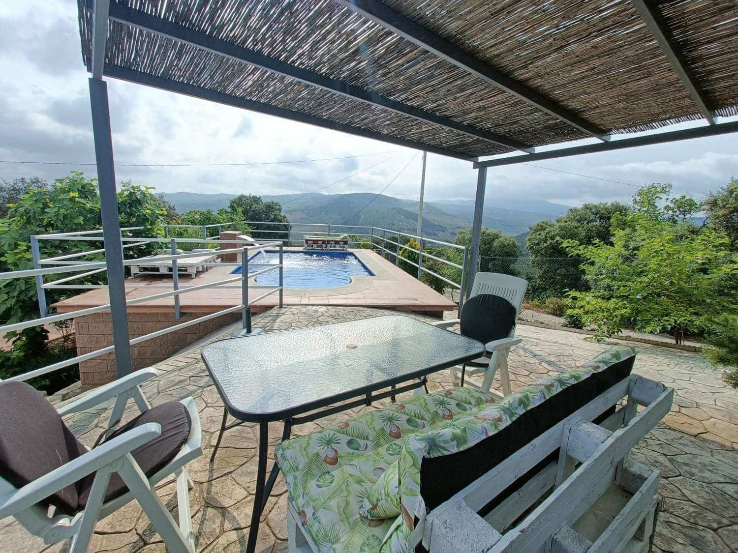 4 soverom Finca/Herregård til salgs i Montefrio med svømmebasseng - € 186 000 (Ref: 9126487)