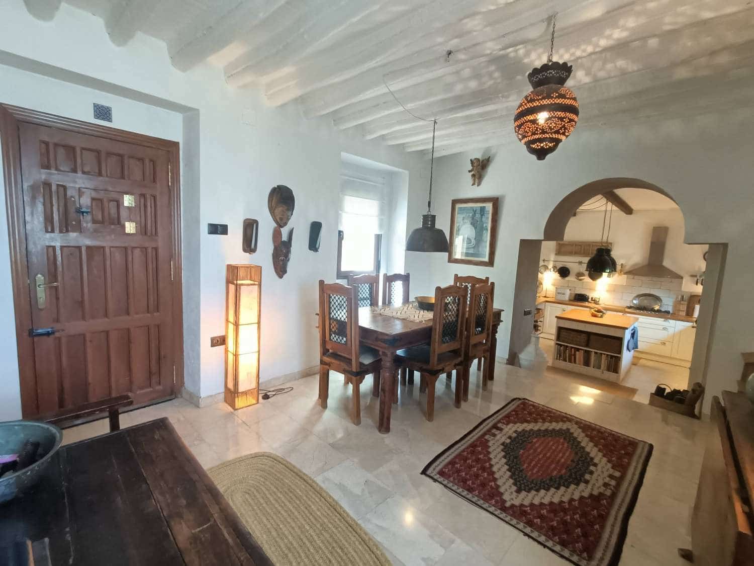 5 soveværelse Finca/Landehus til salg i Loja med swimmingpool - € 449.000 (Ref: 9130259)