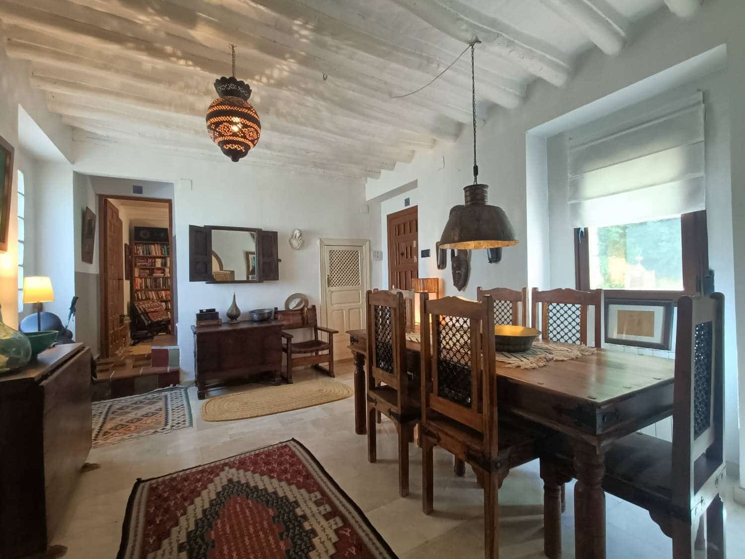 5 soveværelse Finca/Landehus til salg i Loja med swimmingpool - € 449.000 (Ref: 9130259)