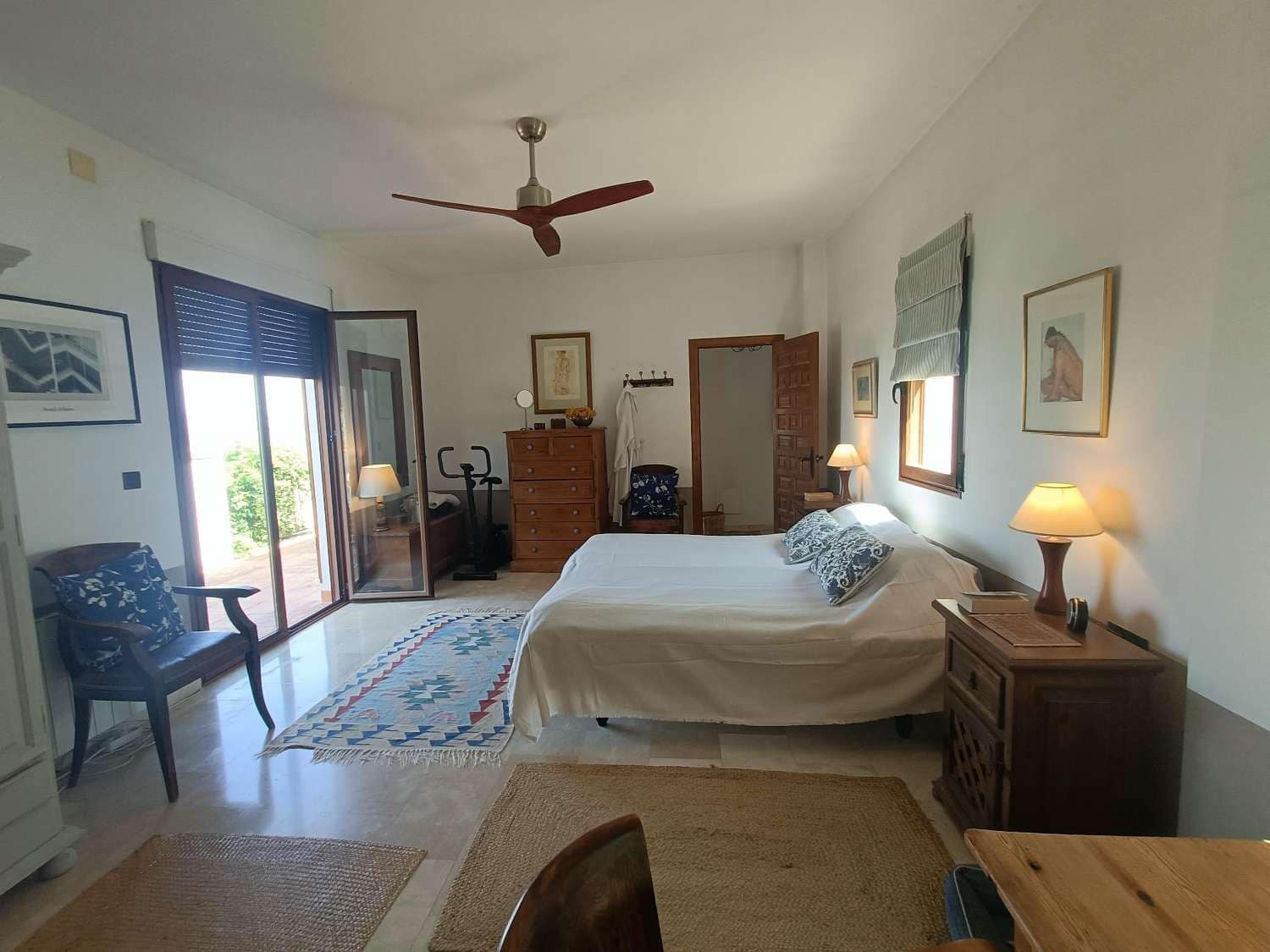 5 soveværelse Finca/Landehus til salg i Loja med swimmingpool - € 449.000 (Ref: 9130259)