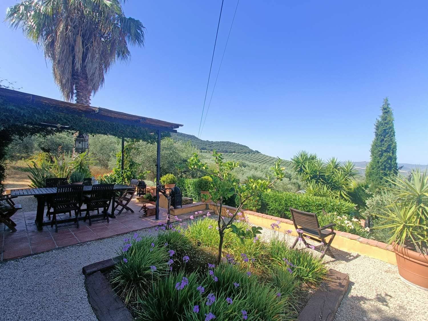 5 soveværelse Finca/Landehus til salg i Loja med swimmingpool - € 449.000 (Ref: 9130259)