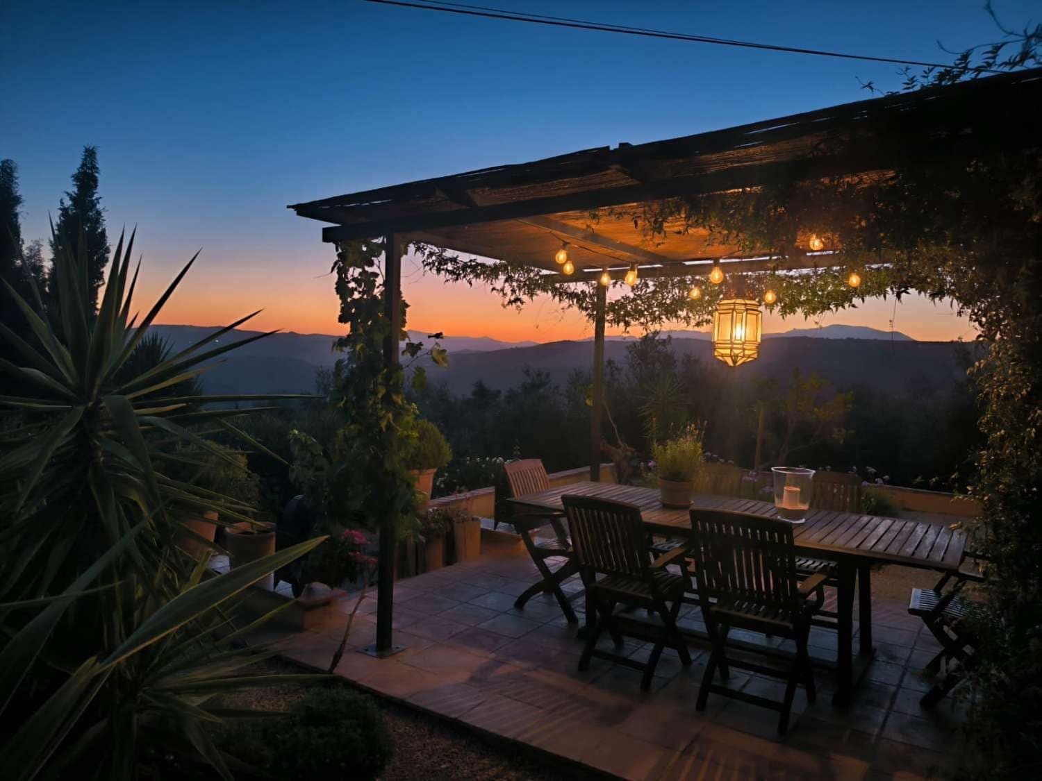 5 soveværelse Finca/Landehus til salg i Loja med swimmingpool - € 449.000 (Ref: 9130259)