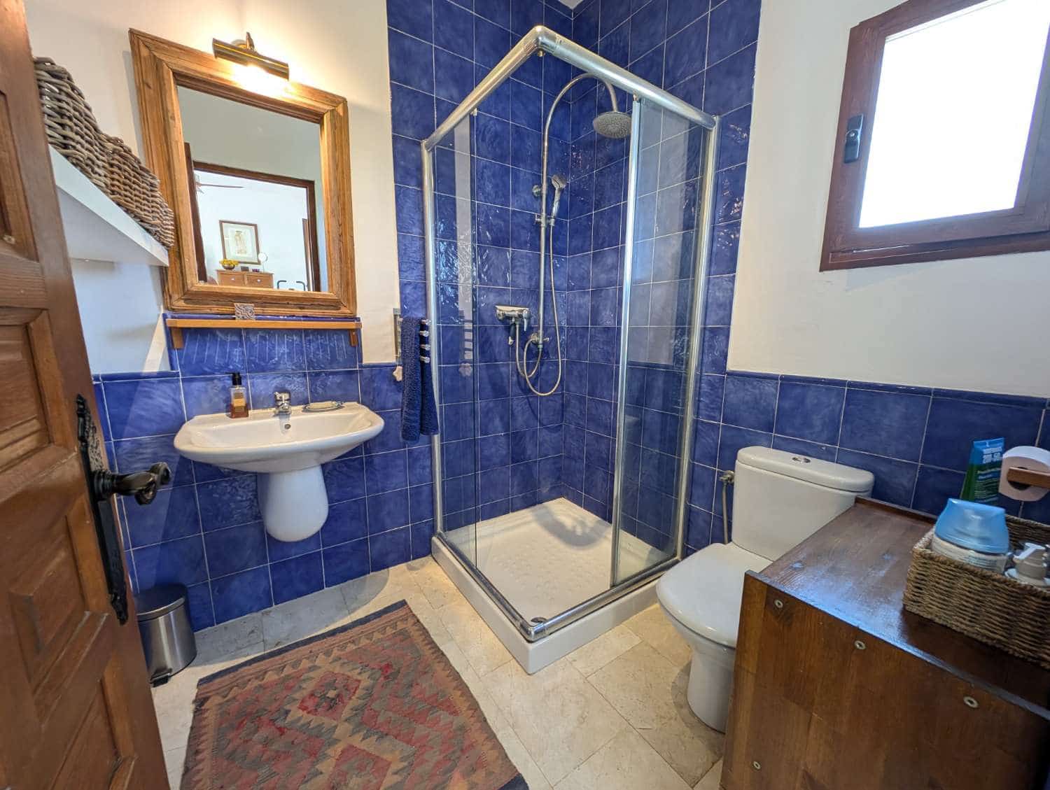 5 soveværelse Finca/Landehus til salg i Loja med swimmingpool - € 449.000 (Ref: 9130259)