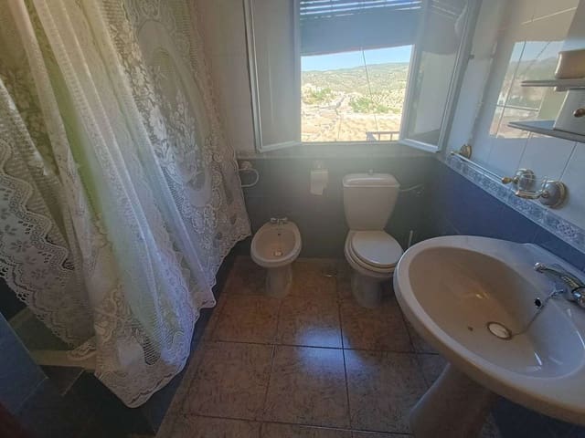 3 soveværelse Byhus til salg i Montefrío - € 95.000 (Ref: 9269139)