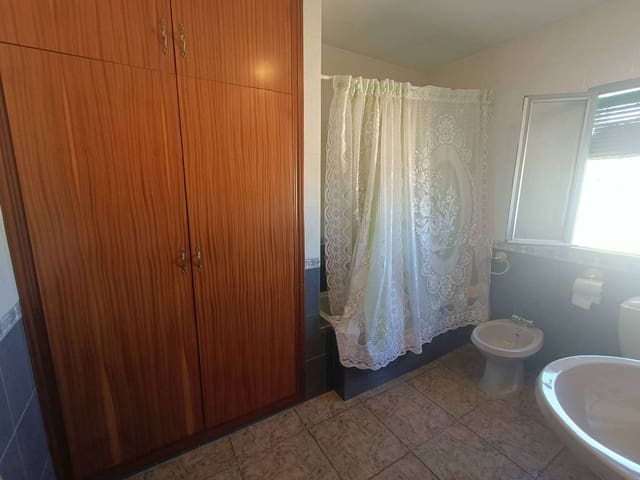 3 soveværelse Byhus til salg i Montefrío - € 95.000 (Ref: 9269139)