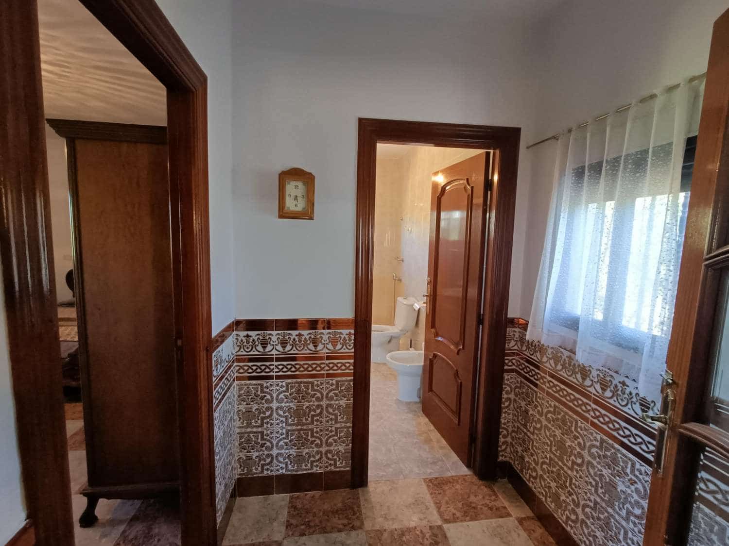 3 sovrum Finca/Hus på landet till salu i Loja - 195 000 € (Ref: 9294148)