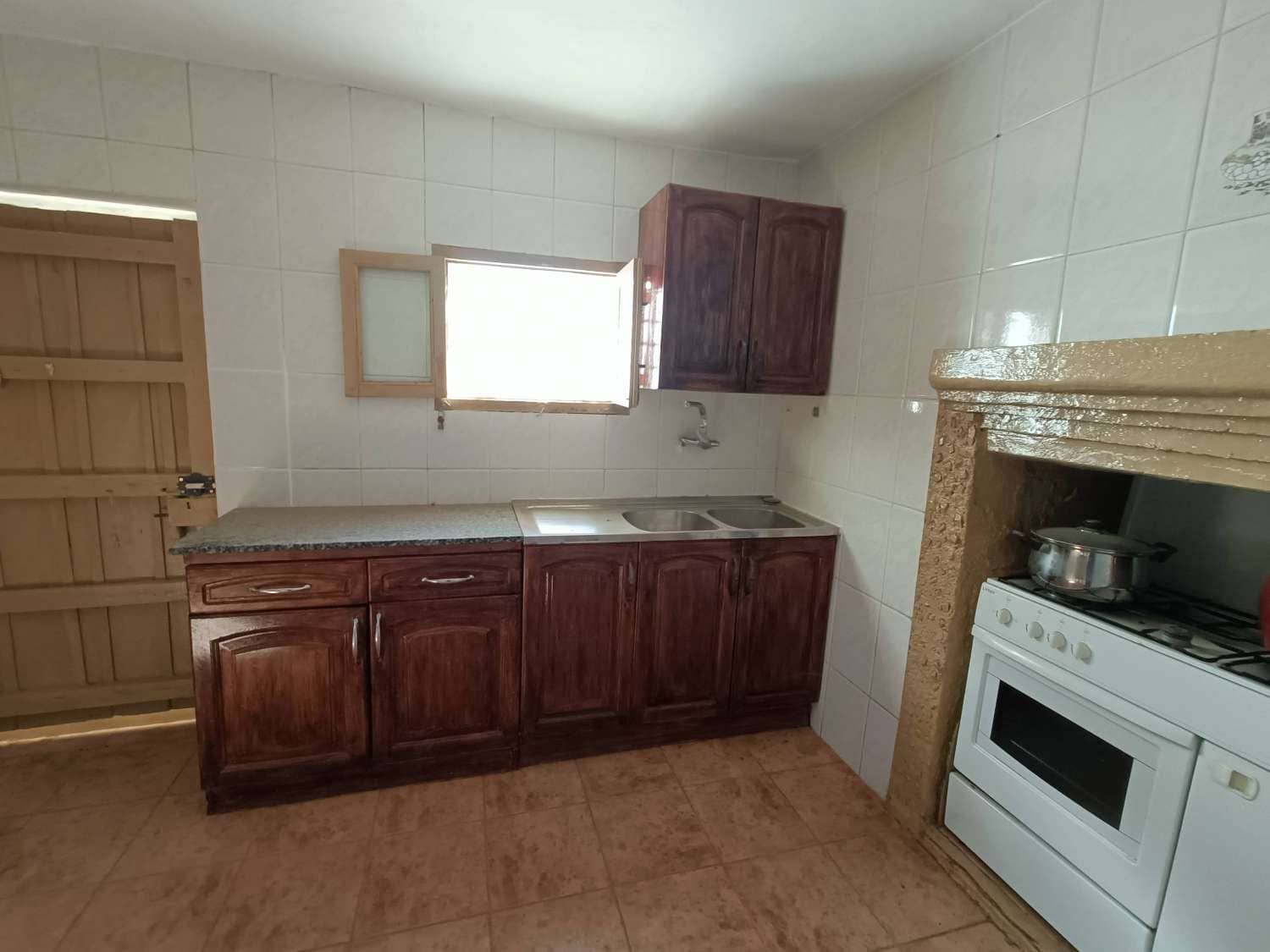 3 sovrum Finca/Hus på landet till salu i Loja - 195 000 € (Ref: 9294148)