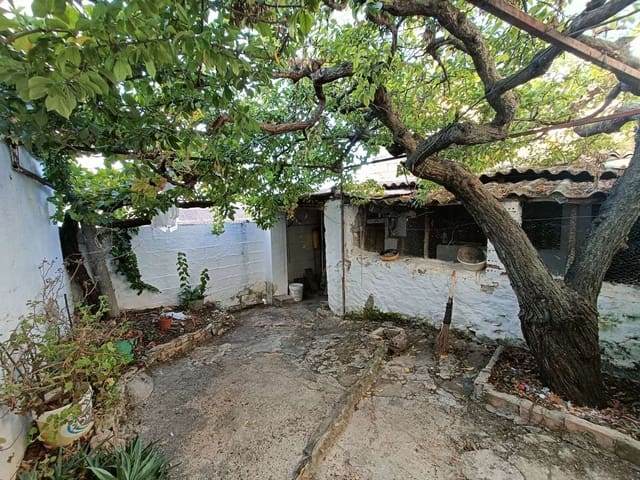 4 soveværelse Byhus til salg i Illora - € 58.000 (Ref: 9382289)