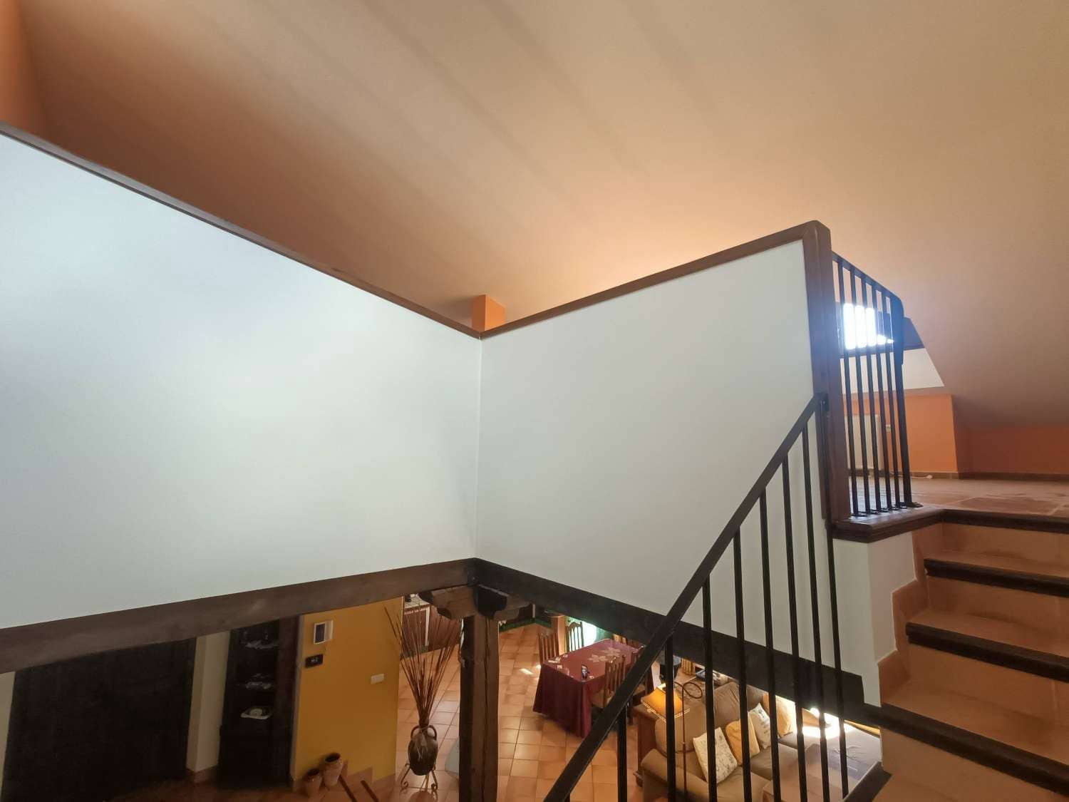 2 bedroom Townhouse for sale in Huetor Tajar with pool - € 540,000 (Ref: 9413558)