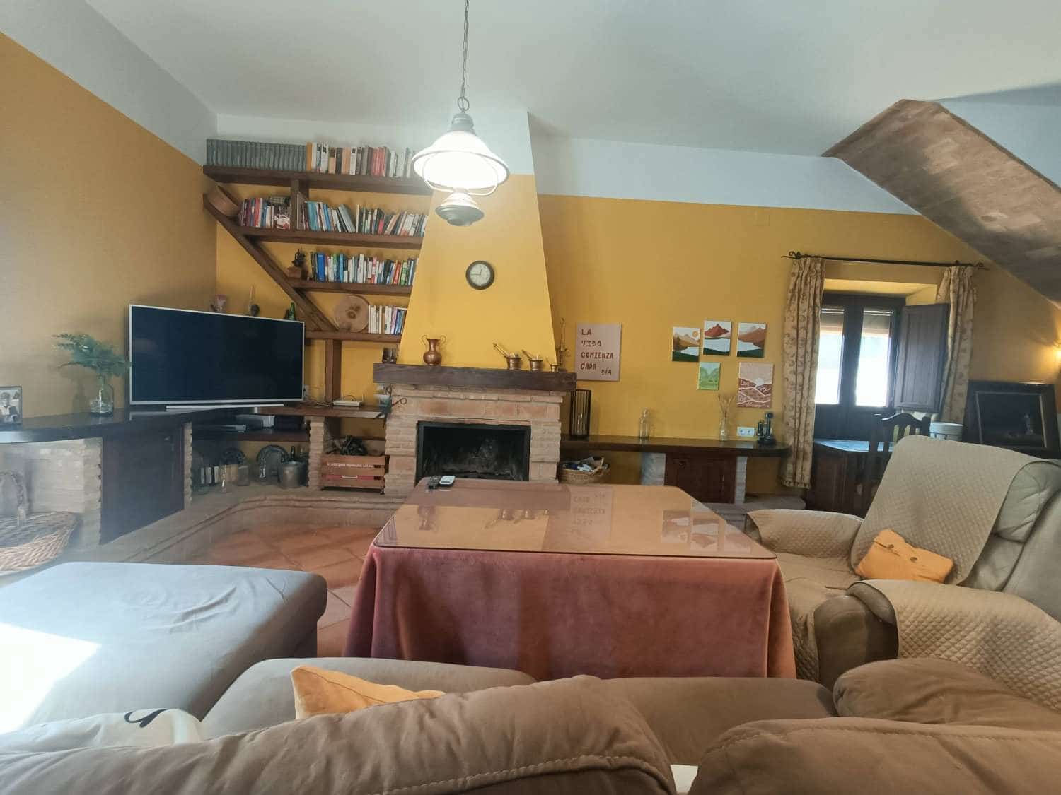 2 bedroom Townhouse for sale in Huetor Tajar with pool - € 540,000 (Ref: 9413558)