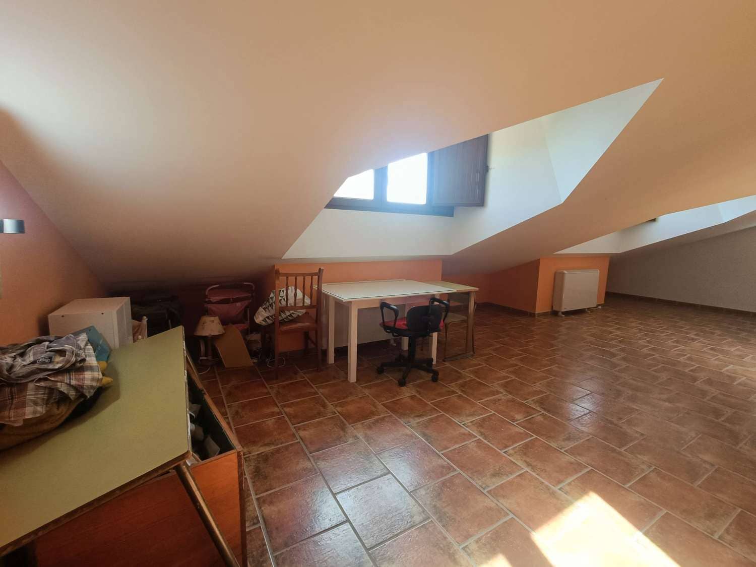 2 bedroom Townhouse for sale in Huetor Tajar with pool - € 540,000 (Ref: 9413558)