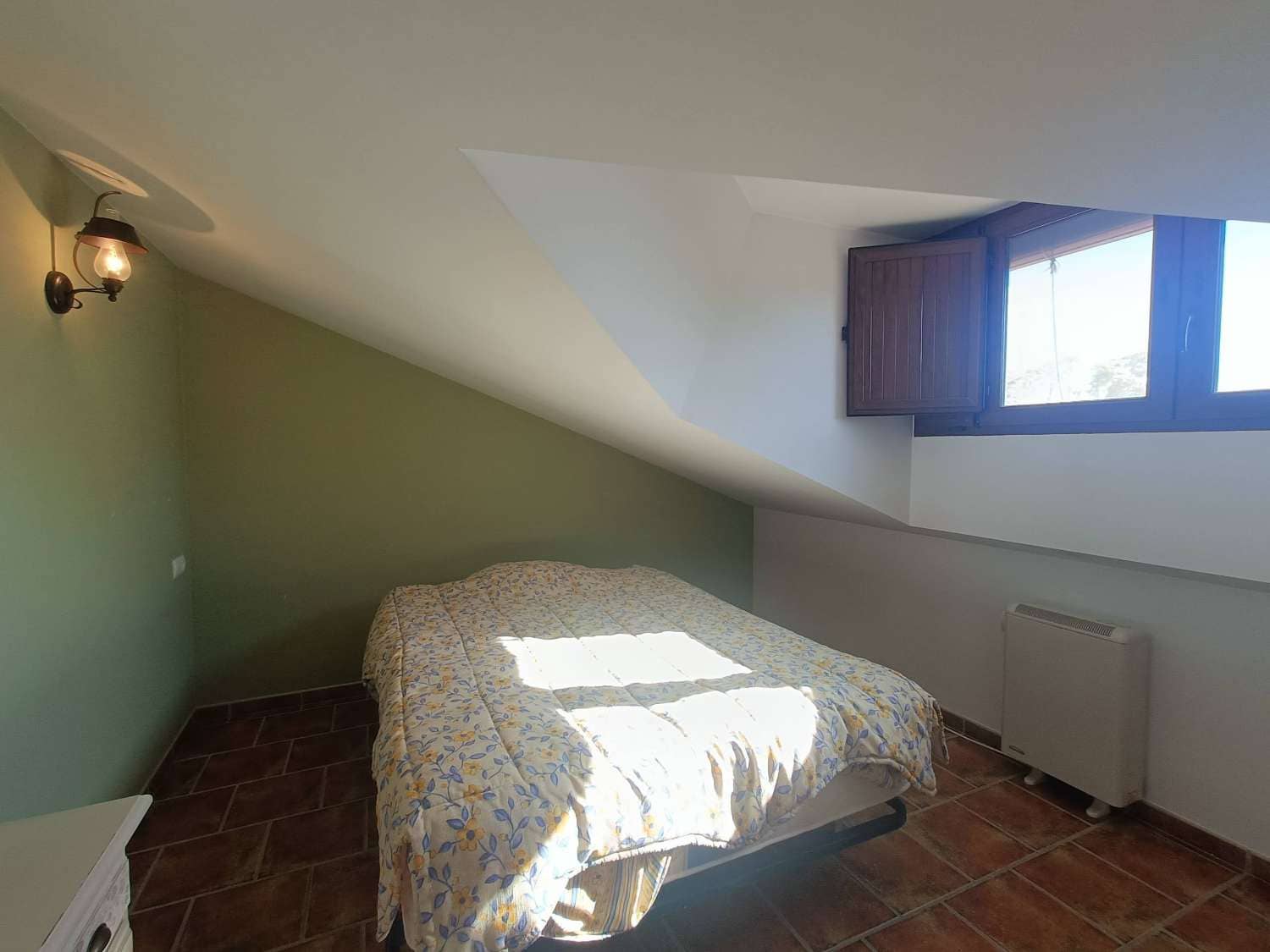 2 bedroom Townhouse for sale in Huetor Tajar with pool - € 540,000 (Ref: 9413558)