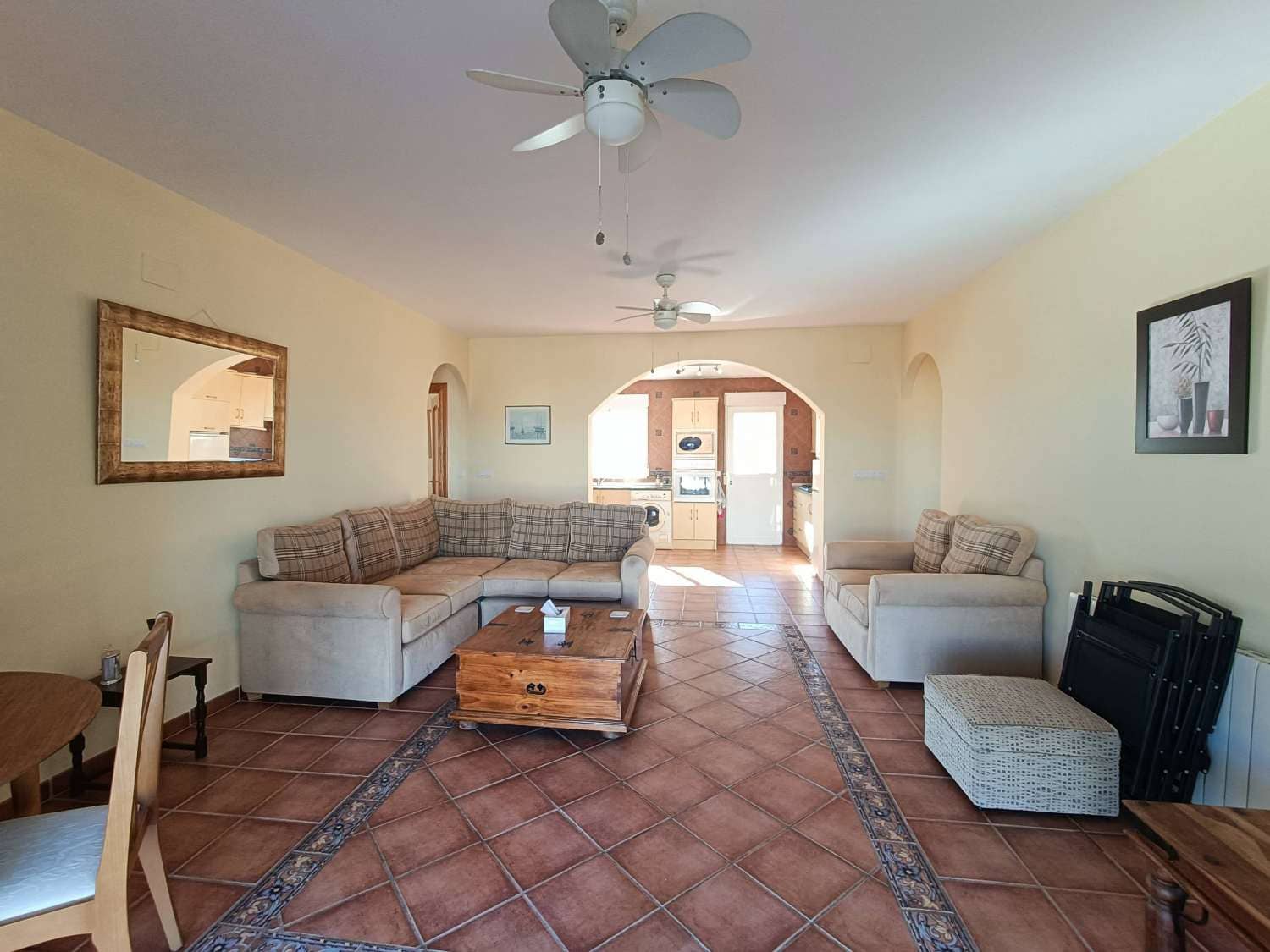 6 makuuhuone Maalaistalo myytävänä paikassa Moraleda de Zafayona mukana uima-altaan - 385 000 € (Ref: 9430741)