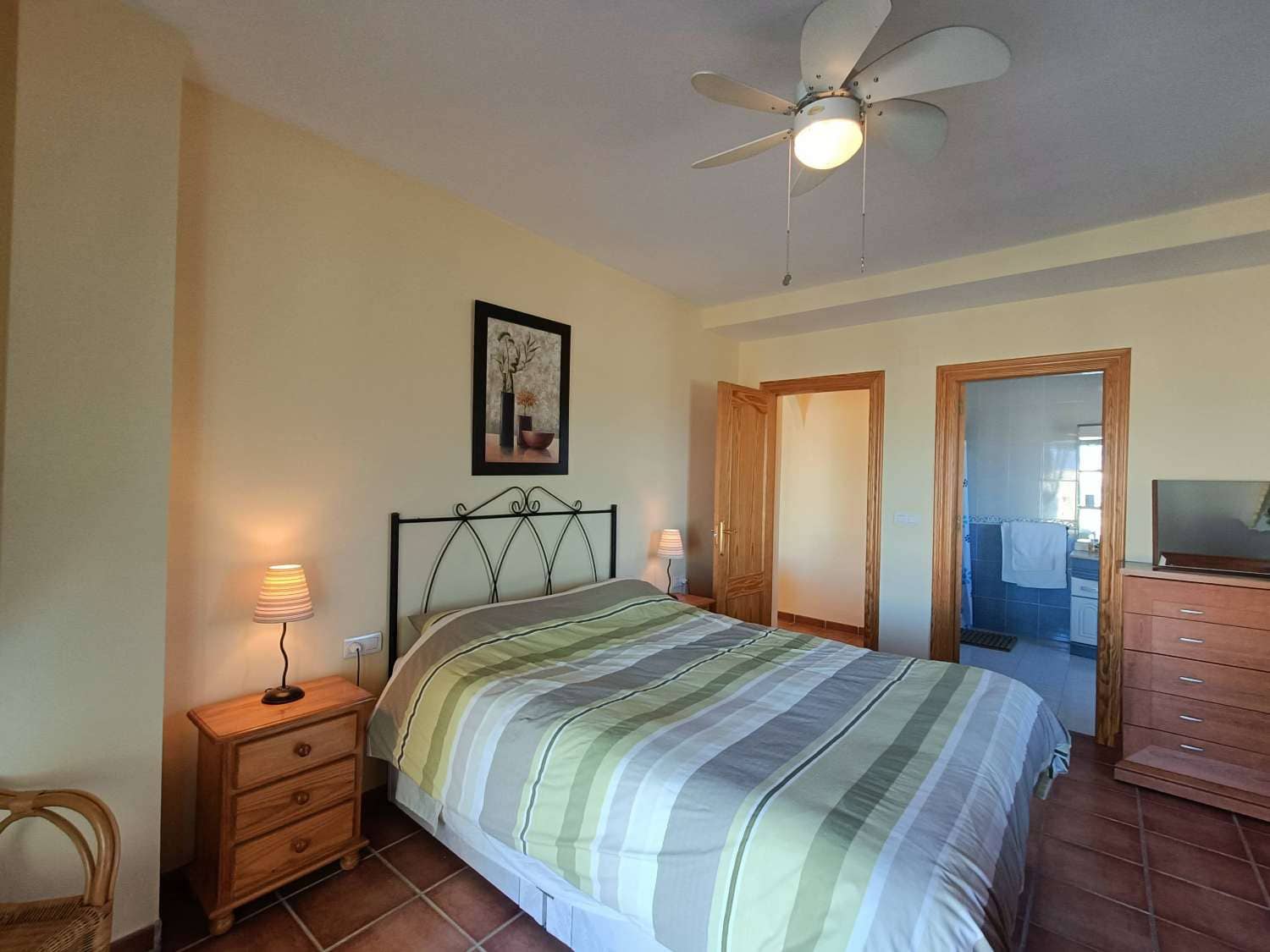 6 makuuhuone Maalaistalo myytävänä paikassa Moraleda de Zafayona mukana uima-altaan - 385 000 € (Ref: 9430741)