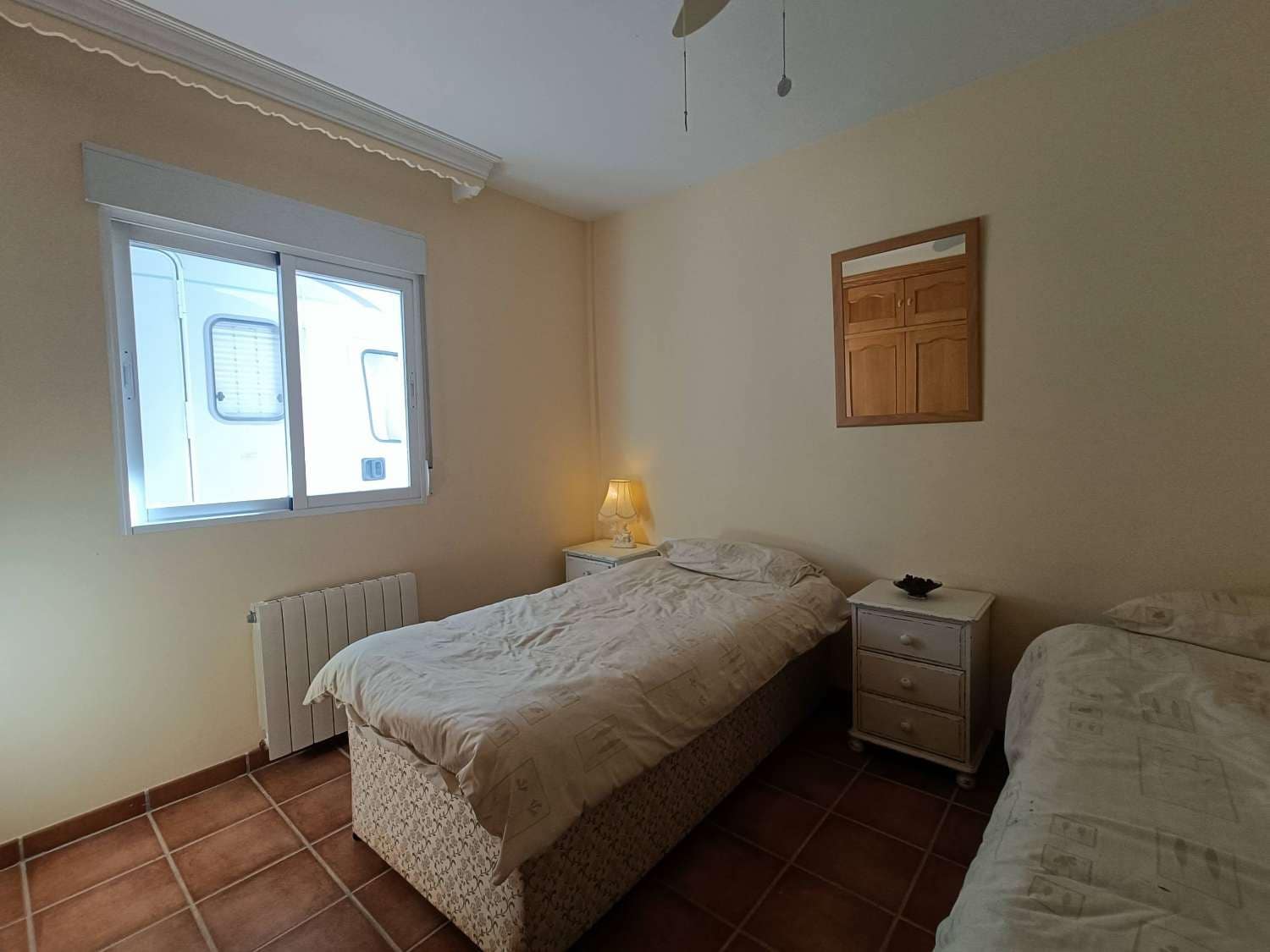 6 makuuhuone Maalaistalo myytävänä paikassa Moraleda de Zafayona mukana uima-altaan - 385 000 € (Ref: 9430741)