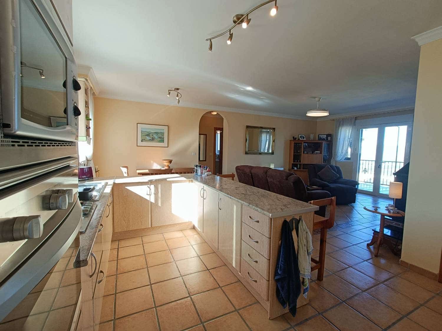 6 makuuhuone Maalaistalo myytävänä paikassa Moraleda de Zafayona mukana uima-altaan - 385 000 € (Ref: 9430741)