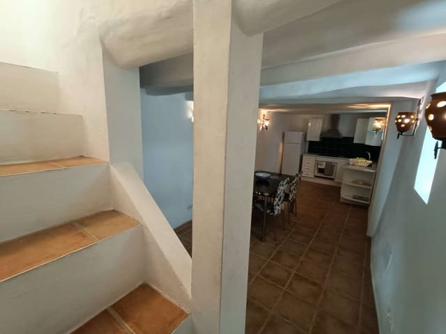 2 soverom Hus til salgs i Illora - € 49 900 (Ref: 9443030)