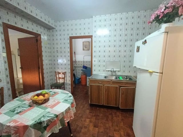 3 Zimmer Wohnung zu verkaufen in Villanueva Mesía - 70.000 € (Ref: 9461027)