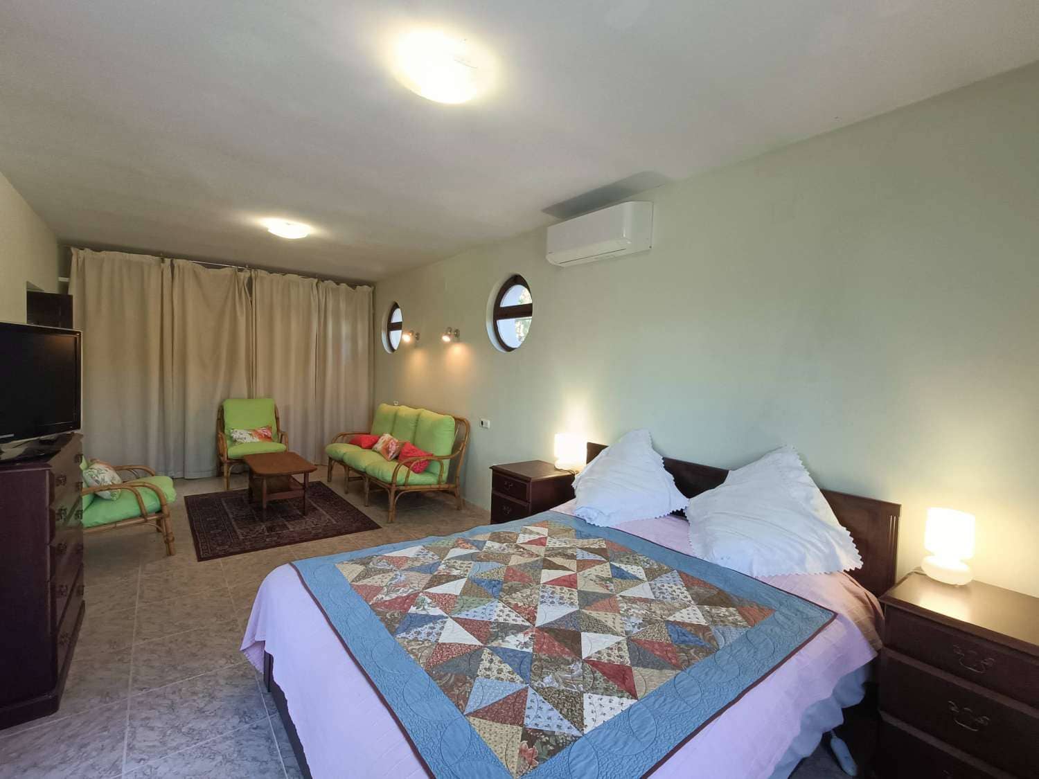 4 soverom Finca/Herregård til salgs i Loja med svømmebasseng - € 399 000 (Ref: 9473737)