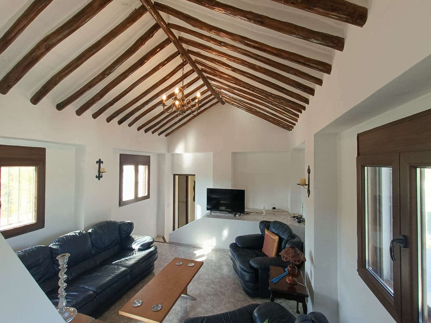 4 soverom Finca/Herregård til salgs i Loja med svømmebasseng - € 399 000 (Ref: 9473737)