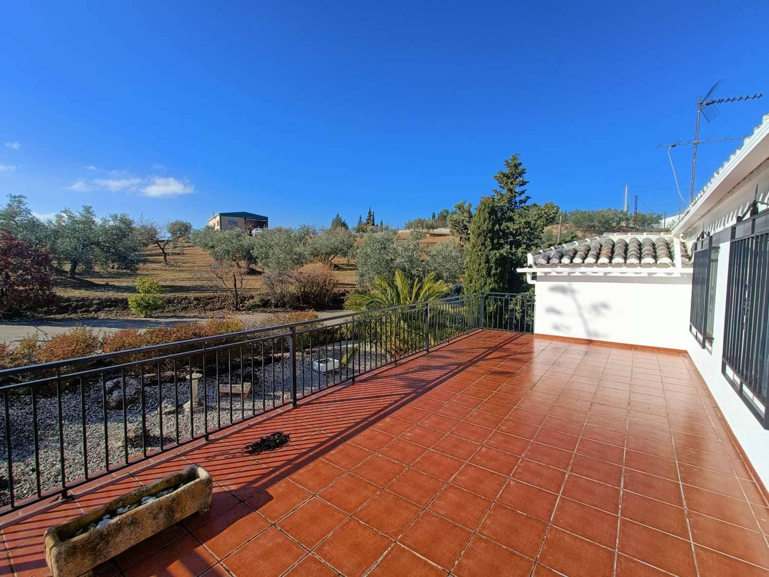 4 soverom Finca/Herregård til salgs i Loja med svømmebasseng - € 399 000 (Ref: 9473737)