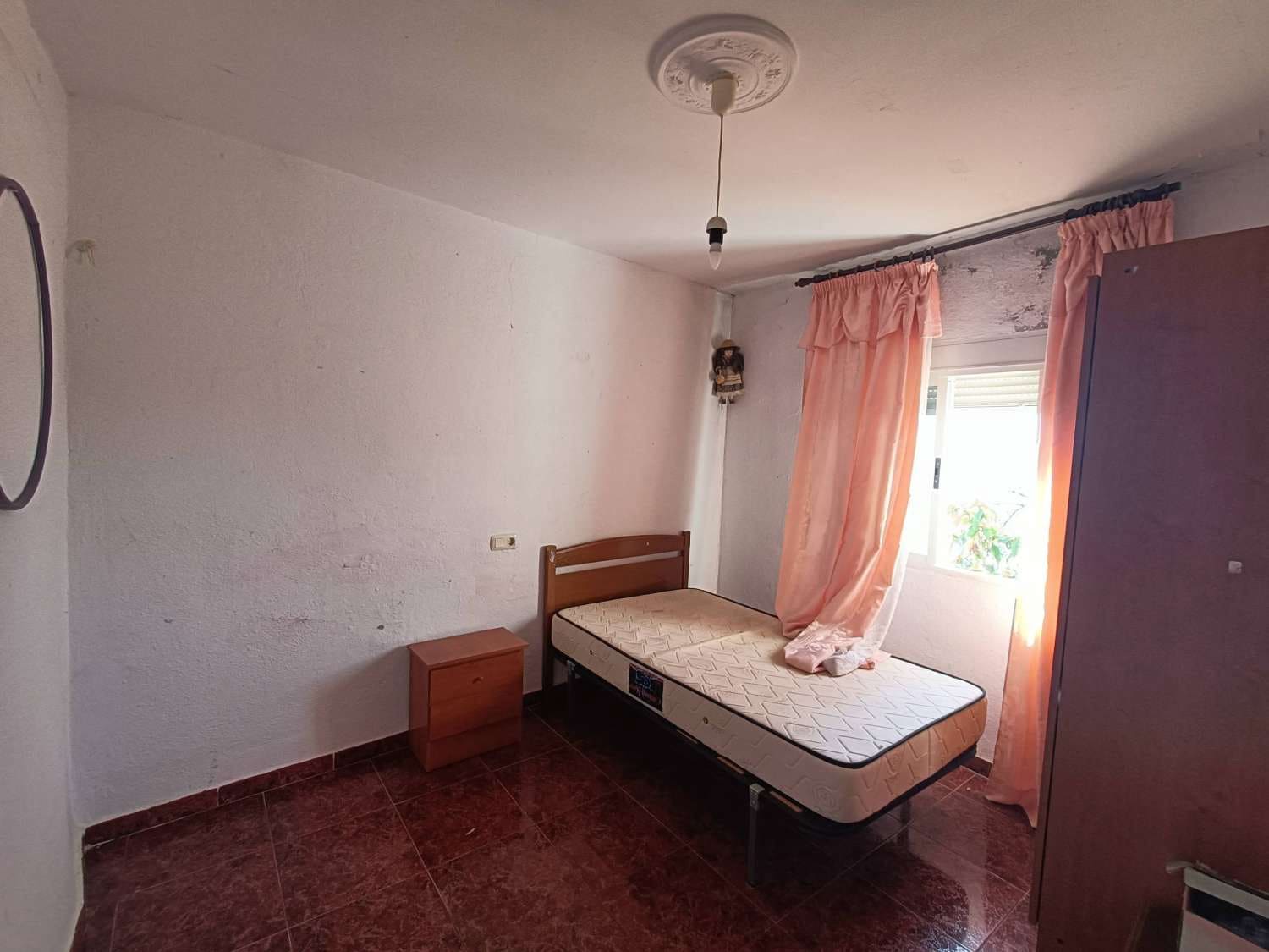 2 soverom Hus til salgs i Illora med garasje - € 65 000 (Ref: 9629536)