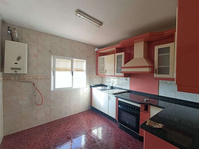 2 soverom Hus til salgs i Illora med garasje - € 65 000 (Ref: 9629536)