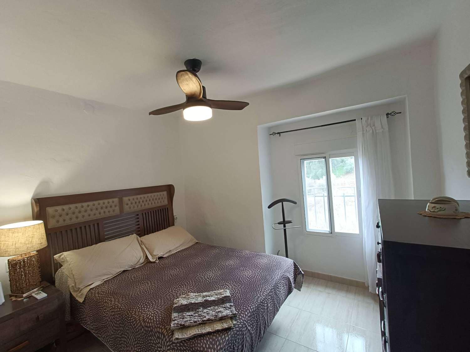 5 bedroom Finca/Country House for sale in Montefrio with garage - € 240,000 (Ref: 9746834)