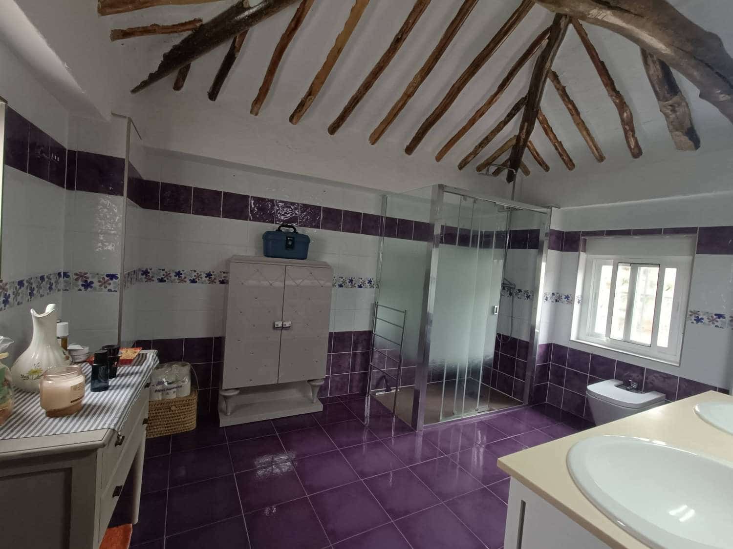 5 bedroom Finca/Country House for sale in Montefrio with garage - € 240,000 (Ref: 9746834)