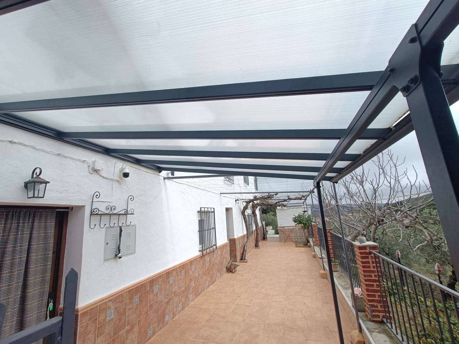 5 bedroom Finca/Country House for sale in Montefrio with garage - € 240,000 (Ref: 9746834)