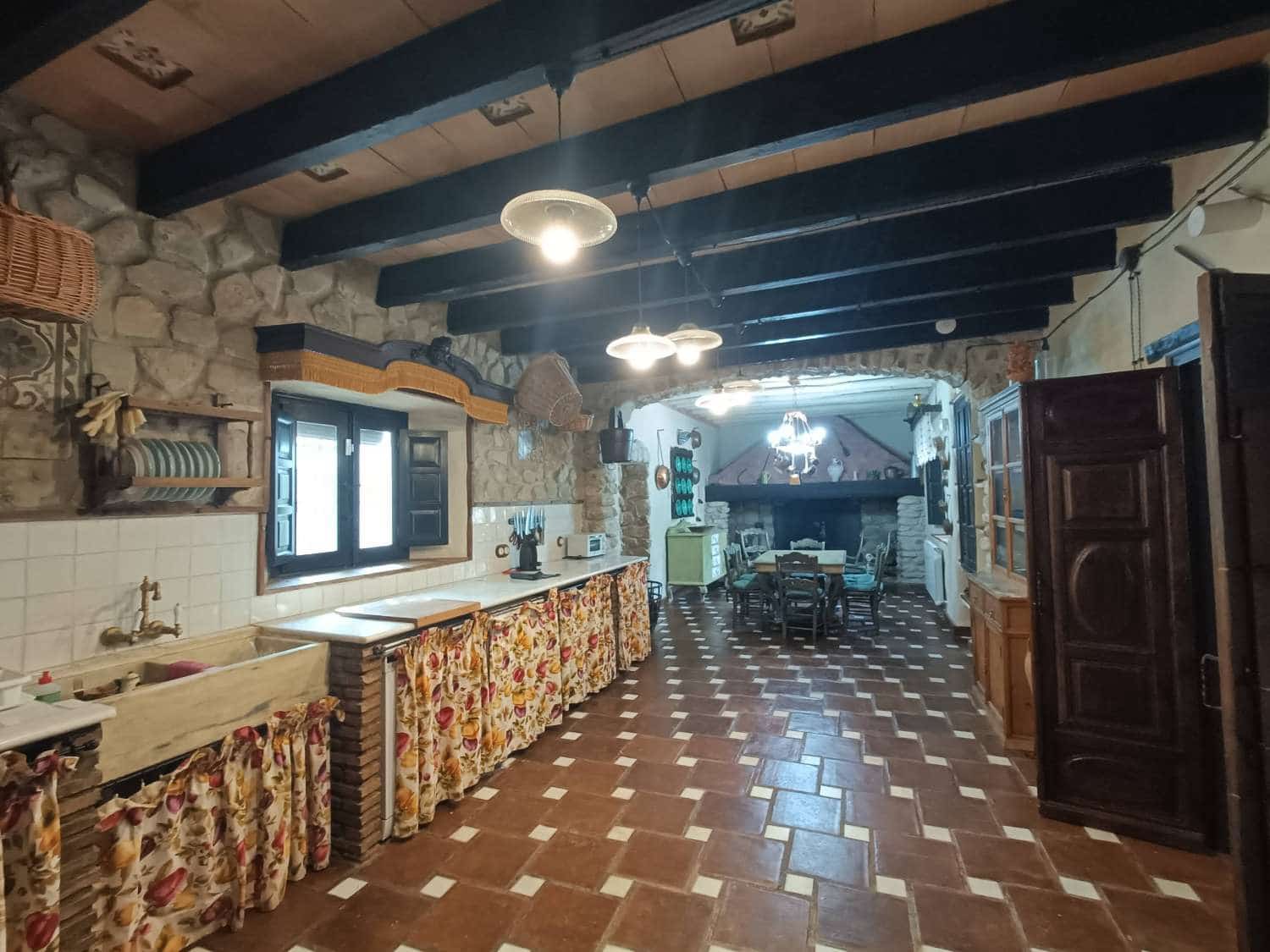 7 bedroom Finca/Country House for sale in Villanueva Mesia with pool - € 950,000 (Ref: 9793964)