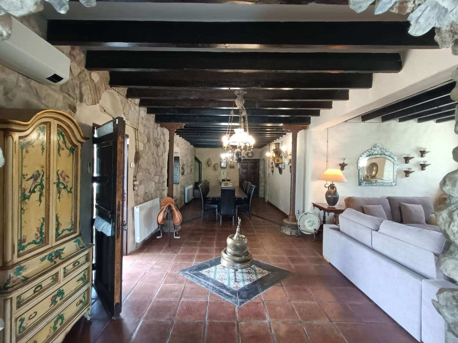 7 bedroom Finca/Country House for sale in Villanueva Mesia with pool - € 950,000 (Ref: 9793964)