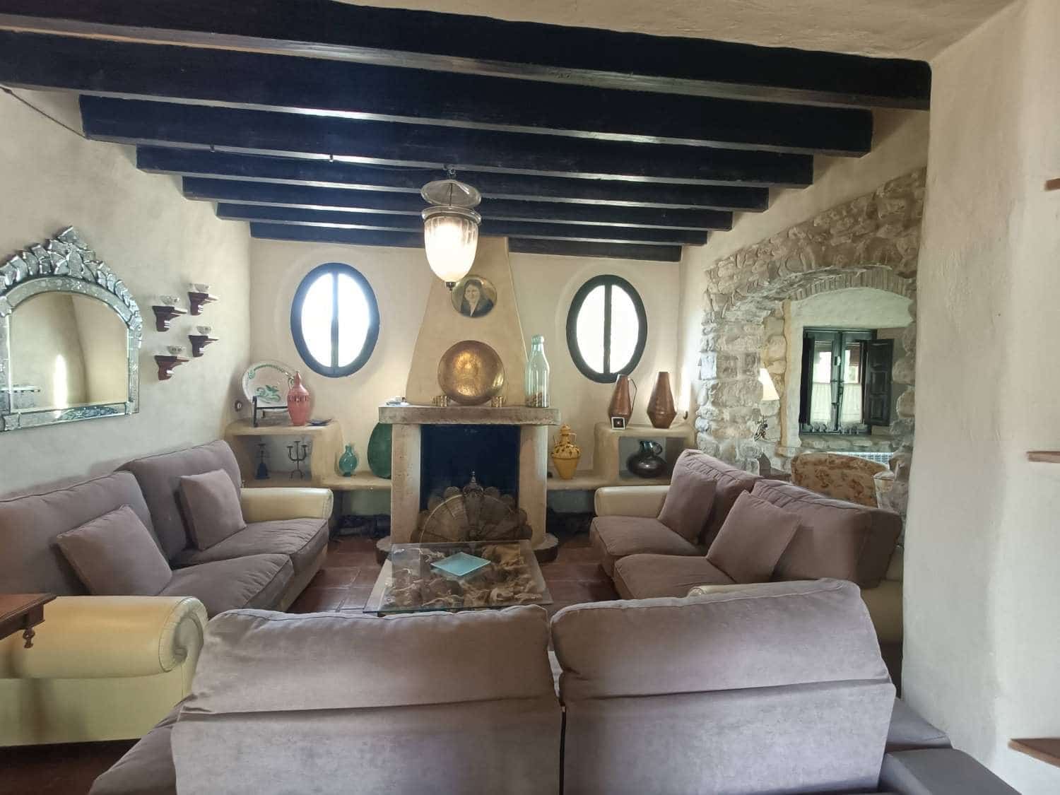 7 bedroom Finca/Country House for sale in Villanueva Mesia with pool - € 950,000 (Ref: 9793964)