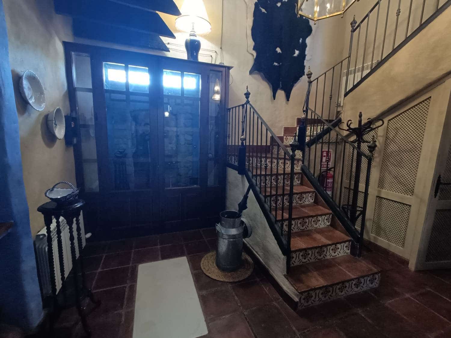 7 bedroom Finca/Country House for sale in Villanueva Mesia with pool - € 950,000 (Ref: 9793964)