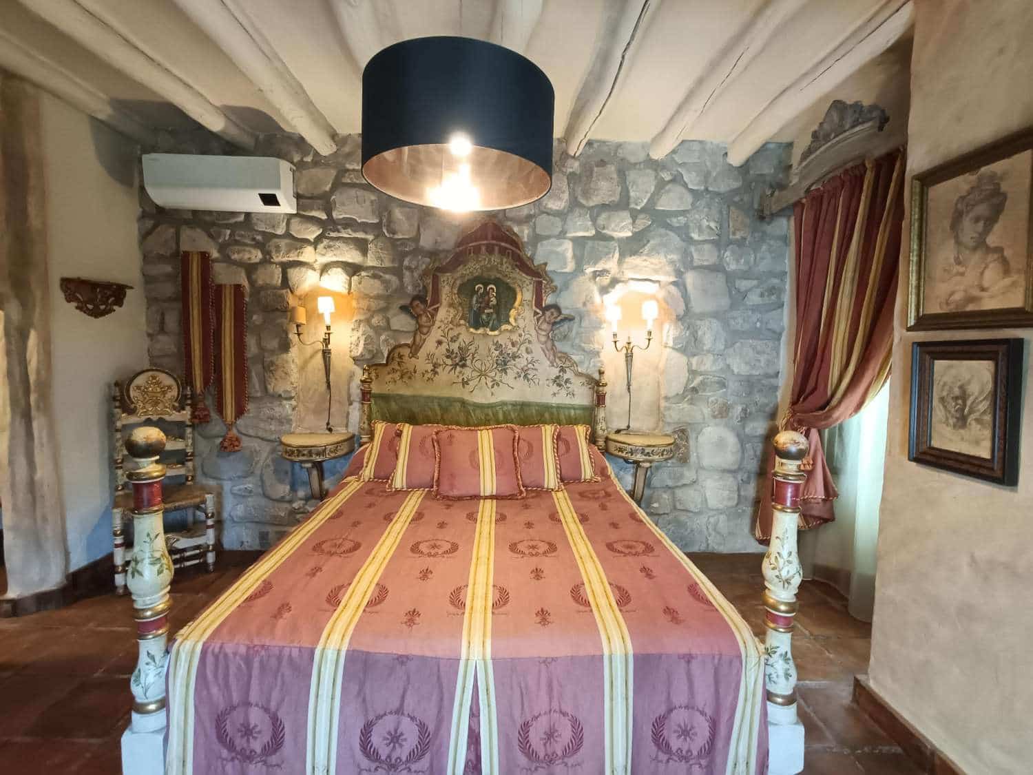 7 bedroom Finca/Country House for sale in Villanueva Mesia with pool - € 950,000 (Ref: 9793964)